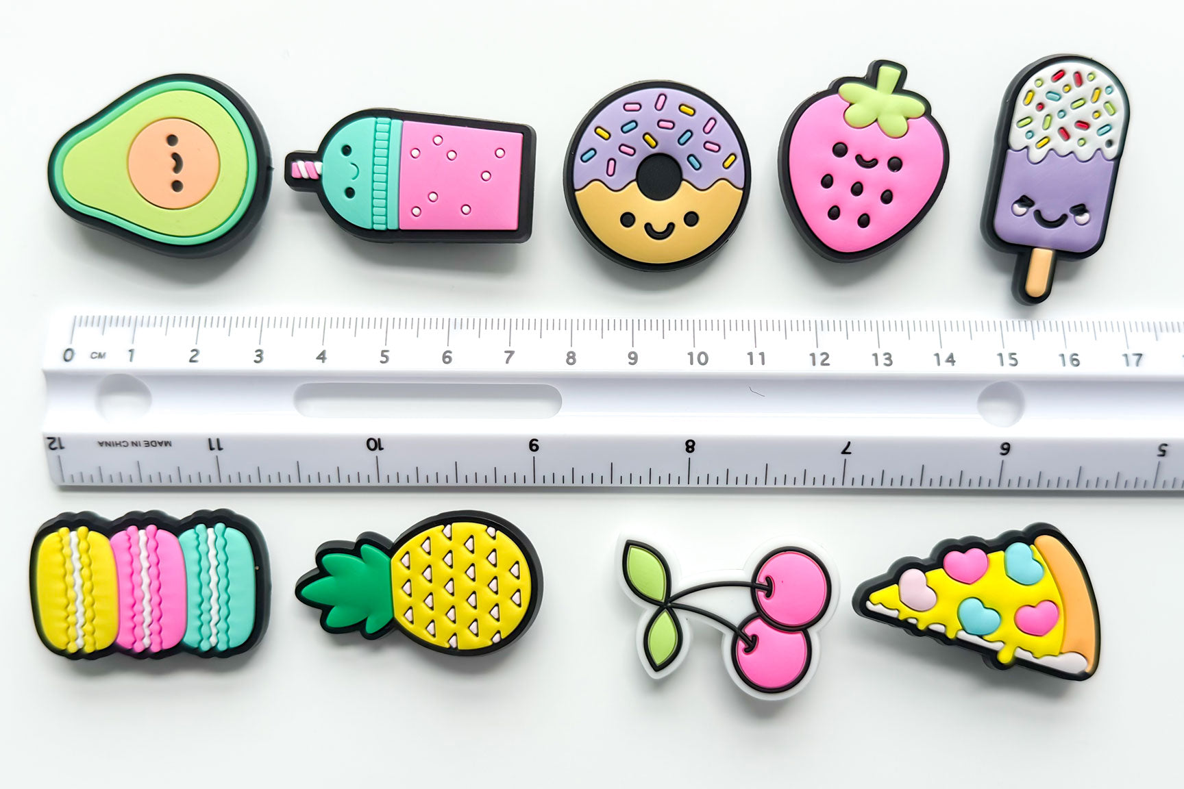 14 breloques délicieuses (pins pour croc)
