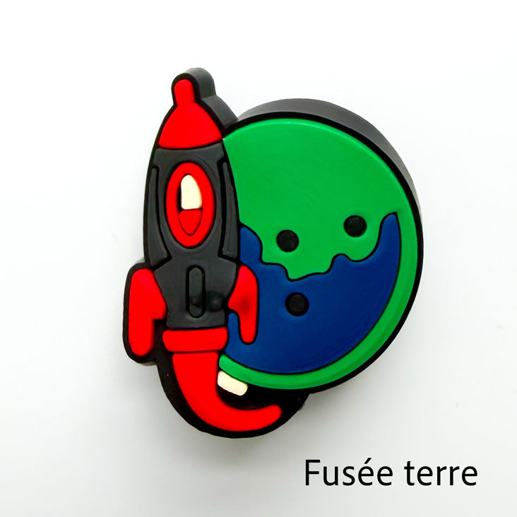 3 breloques Fusée au choix
