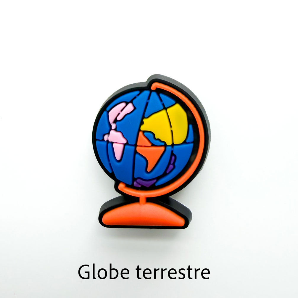 1 breloque Espace au choix