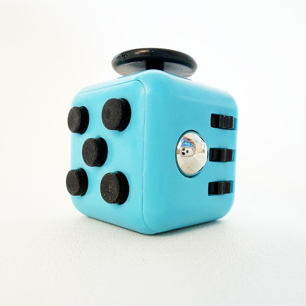Cube fidget multi-fonction