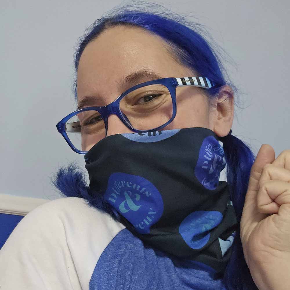 Foulard en tube - Différents et Heureux