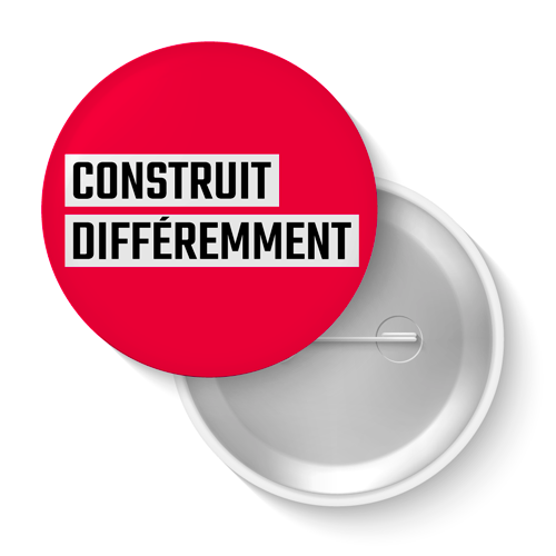 Lot de badges - Construit différemment