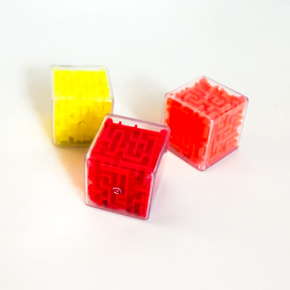 3 minis cubes labyrinthe - Couleurs chaudes