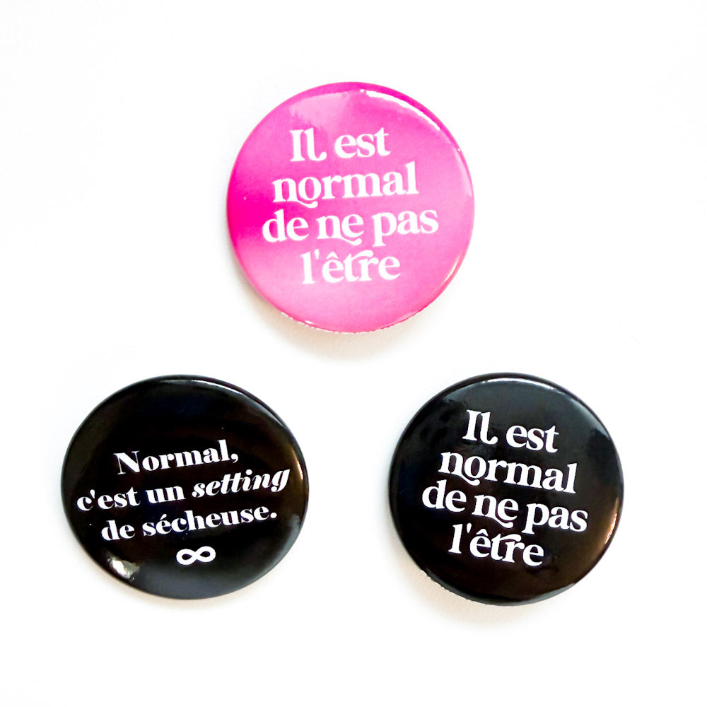 Trio badges - Moi ? Normal ?
