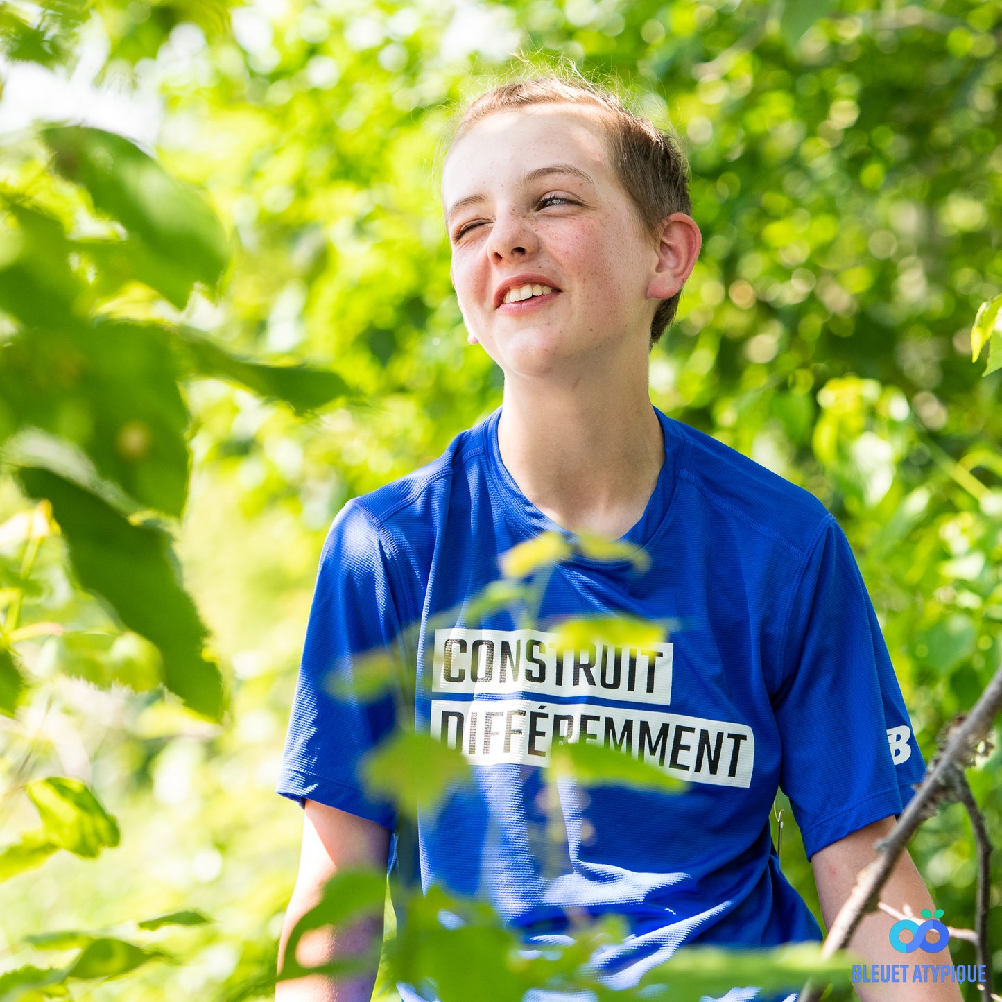 T-shirt NB sport homme - Construit différemment (bleu royal)