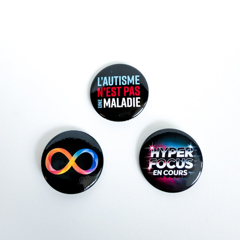 Trio badges : L'autisme n'est pas une maladie