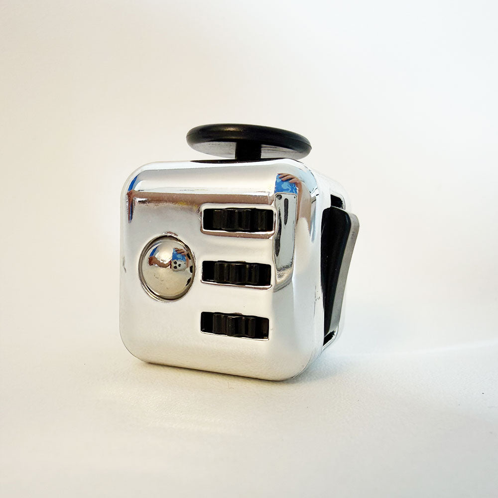 Cube fidget multi-fonction
