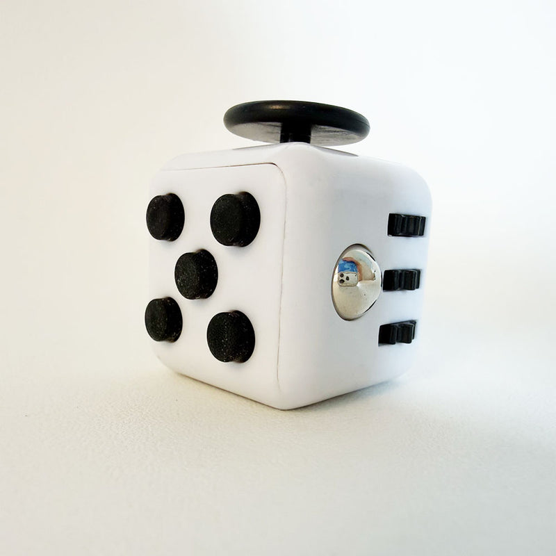Cube fidget multi-fonction
