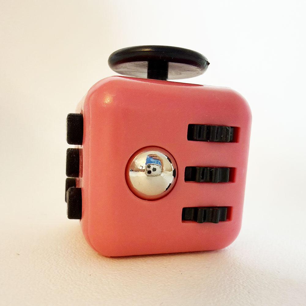 Cube fidget multi-fonction